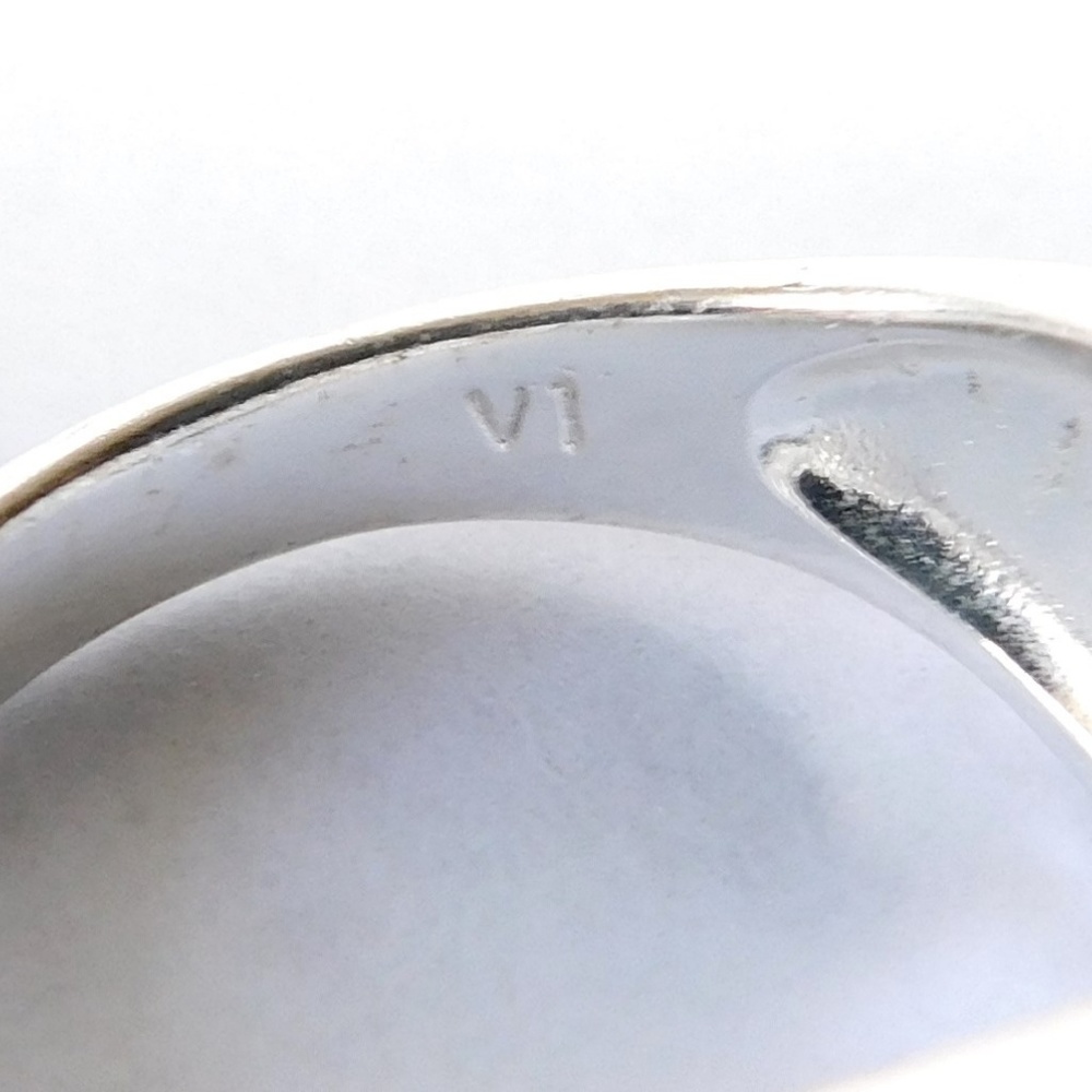 Designer Signed VI Silver Tone Marcasite Ring~6.5 - Picture 3 of 8